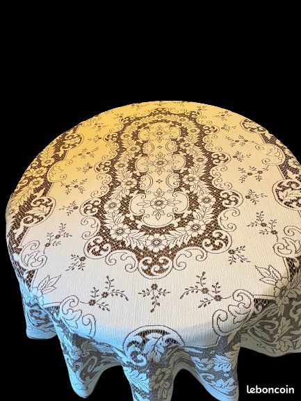 Lot de 7 napperons très anciens fait main