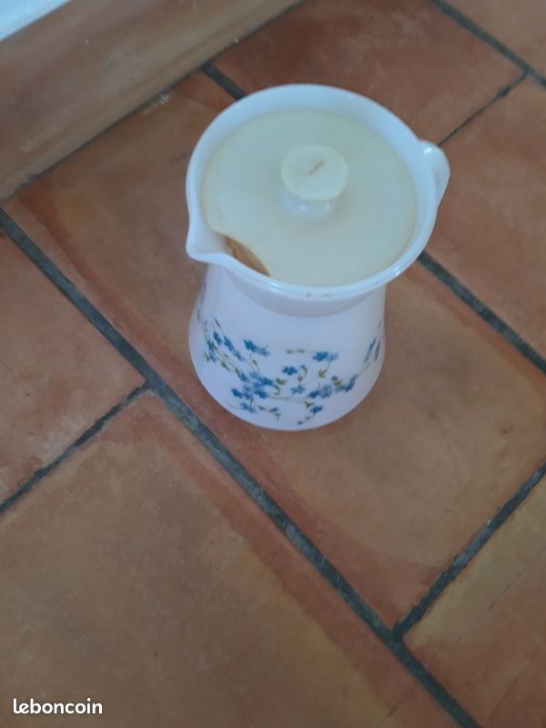 Pot ancien (image 2)
