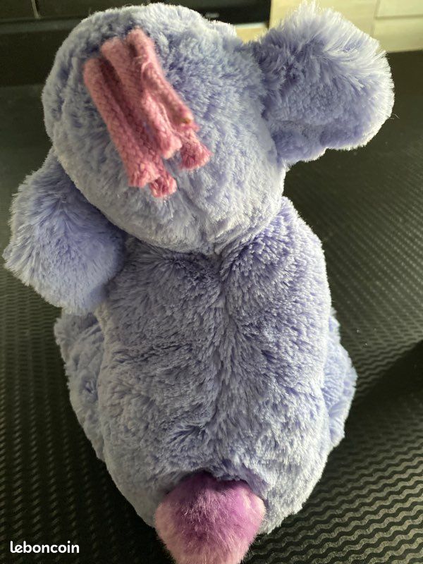 Peluche Disney Lumpu, éléphant (de Winnie l'ourson) (image 3)