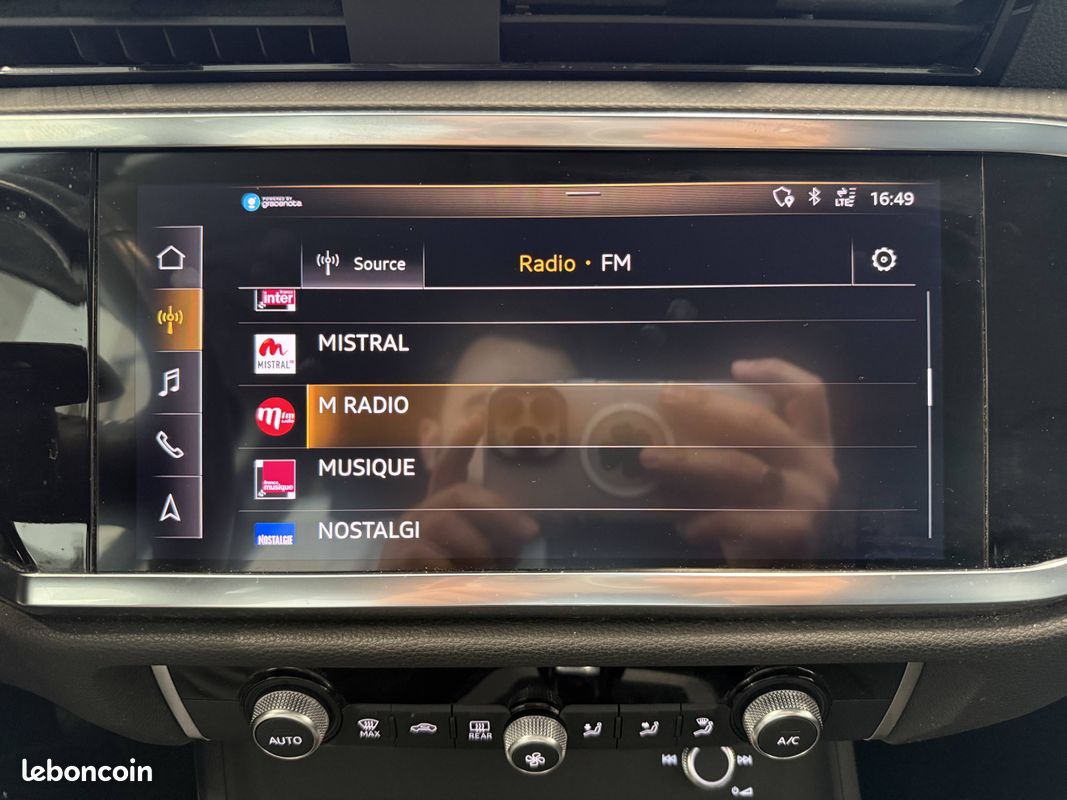 AUDI Q3 35 TDI 150 ch S tronic 7 Design (image 24)