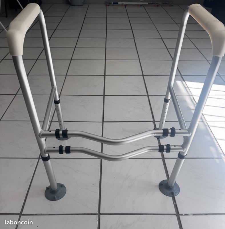 Accoudoir/Cadre de toilette pliable (image 1)