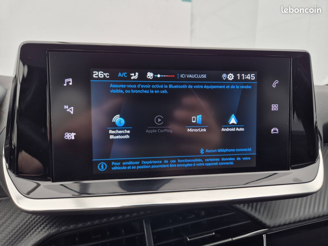 PEUGEOT 208 PureTech 100 S&S BVM6 Style (image 19)