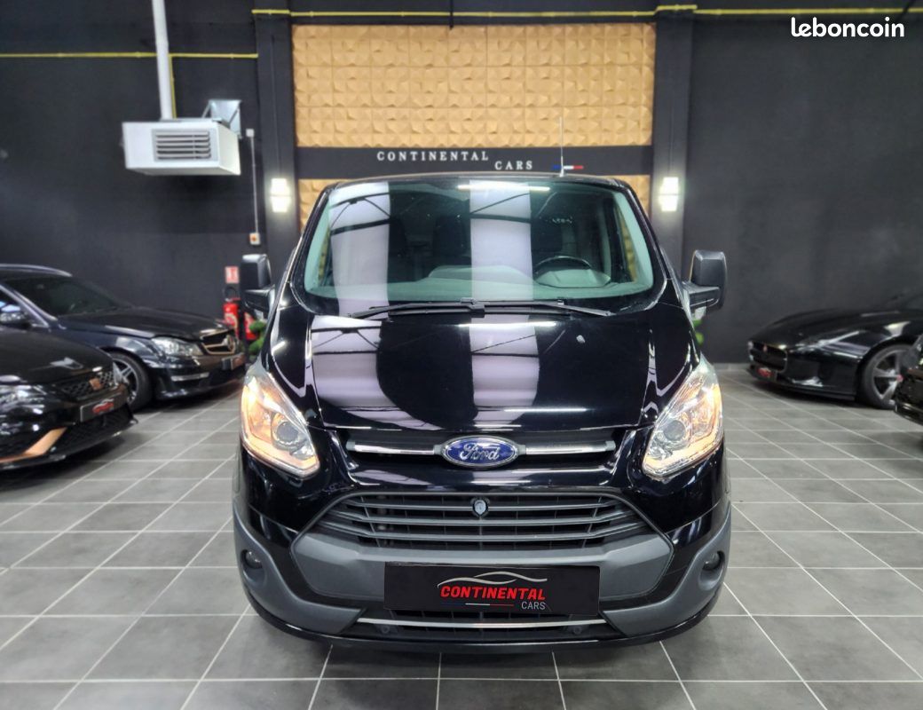 Ford Custom Trend Ford CUSTOM Transit Custom Trend 2.0 TDCi 105CH FOURGON*CLIM - Utilitaires
