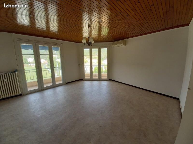 Appartement 3 pièces 65 m² · à Saint-Ambroix · 65 m² · 700 €
