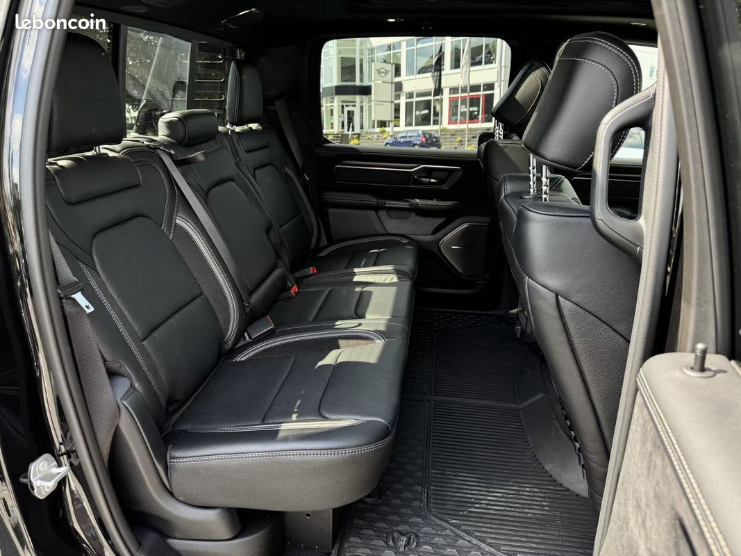 Dodge RAM 1500 RHO Hurricane 3.0 548 ch 4x4 – Rhino Pack – HUD – Harman Kardon – Pano - TVA Récupérable (image 23)