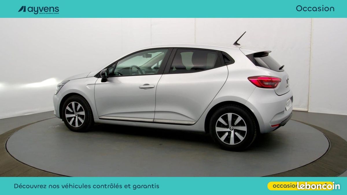 Renault Clio 1.6 E-Tech 145ch full hybrid Evolution (image 10)
