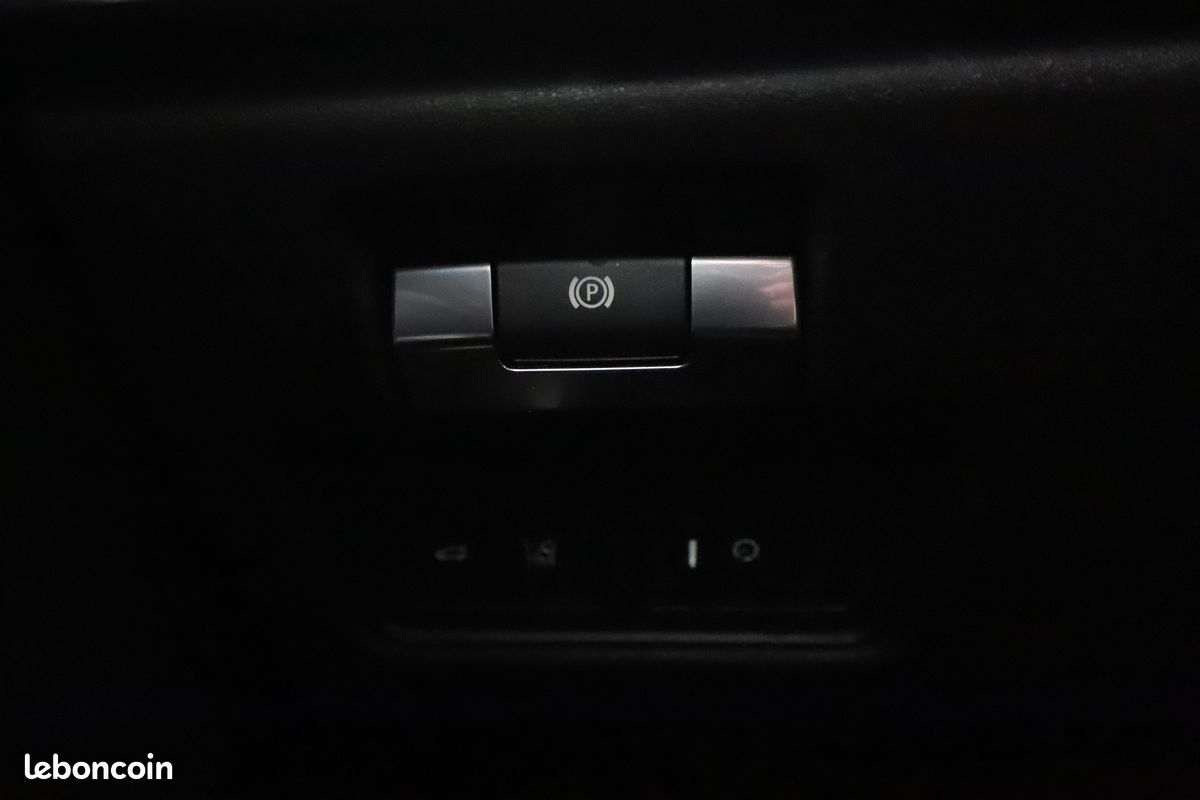 Jaguar E-Pace D180 AWD S BVA 180 ch (image 21)