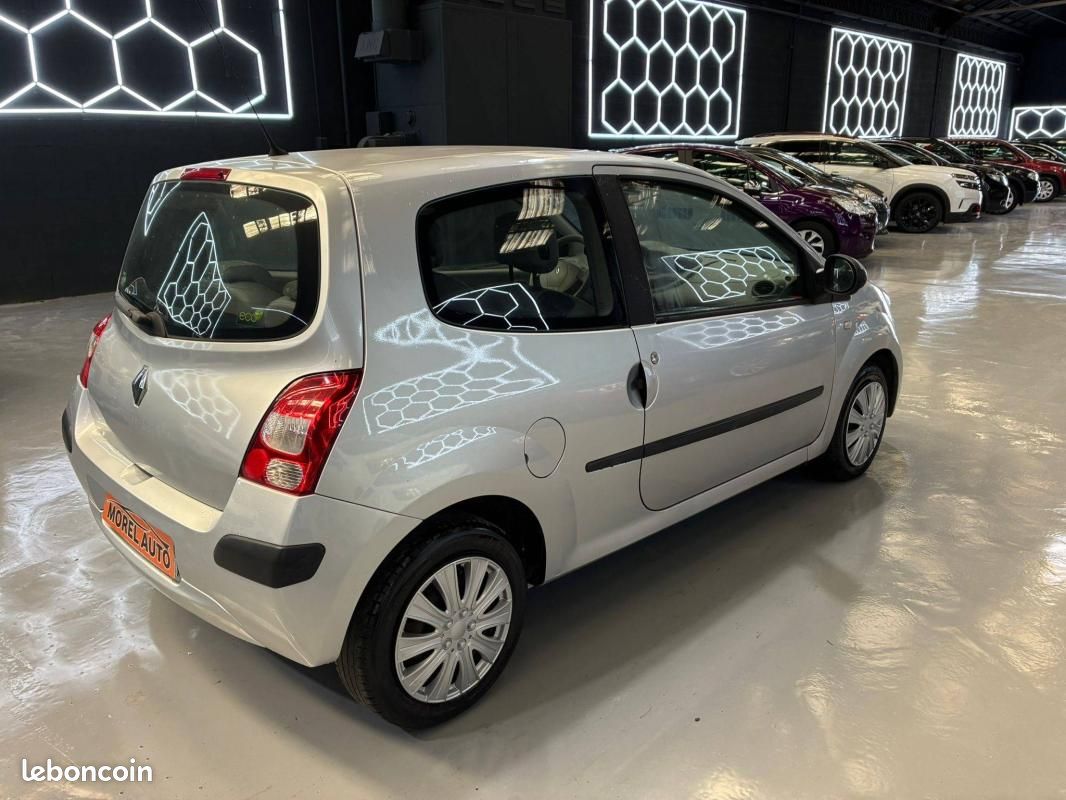 Renault Twingo II (C44) 1.5 dCi 65ch Dynamique (image 5)