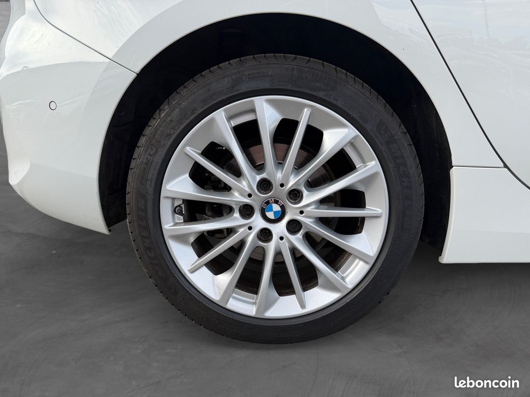 BMW SERIE 118I 136 BUSINESS DESIGN DKG 136Ch Garantie 12 mois (image 18)