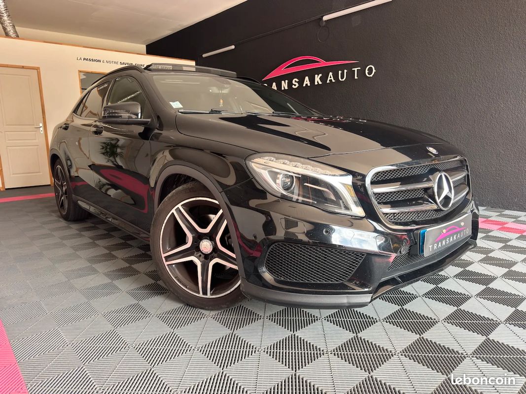 Mercedes GLA 220d 170ch 7G-DCT 4MATIC FASCINATION PACK AMG / Toit ouvrant (image 1)