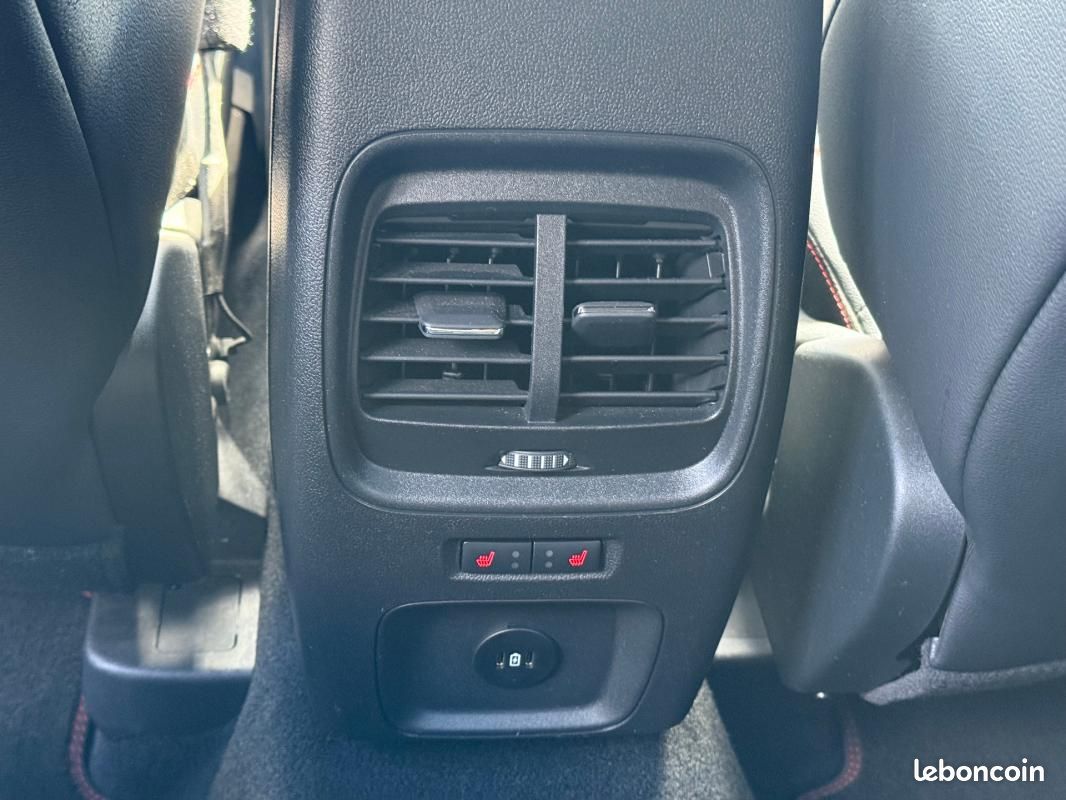 Ford Kuga 2.0 TDCi 120 S&S 4x2 Powershift ST-Line (image 9)