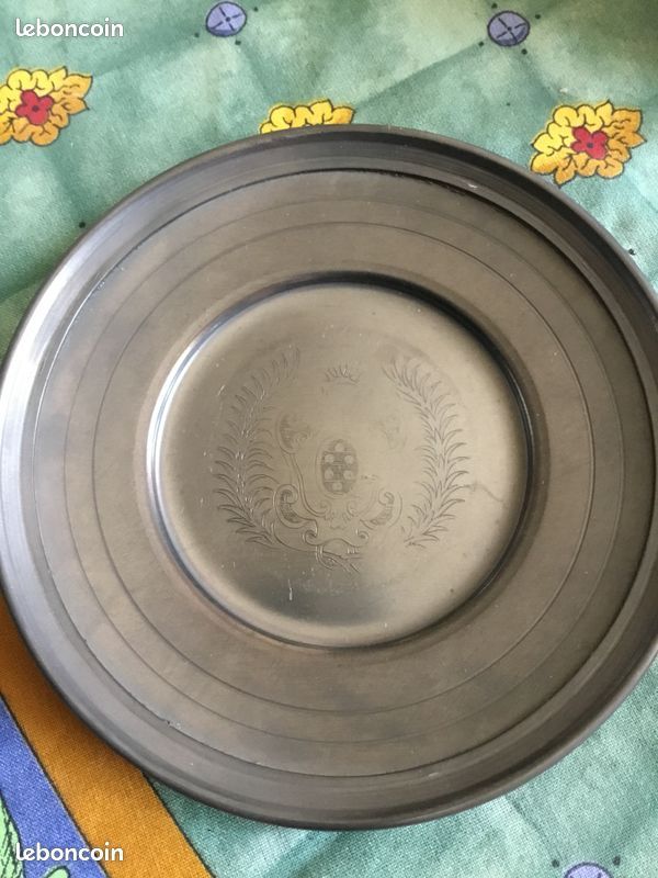6 tasses à café en étain et porcelaine avec soucoupes anciennes (image 6)