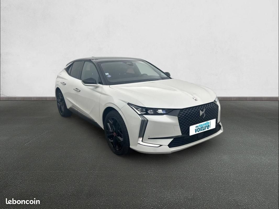 DS 4 Hybride E-Tense 225 EAT8 - Performance Line+ (image 3)