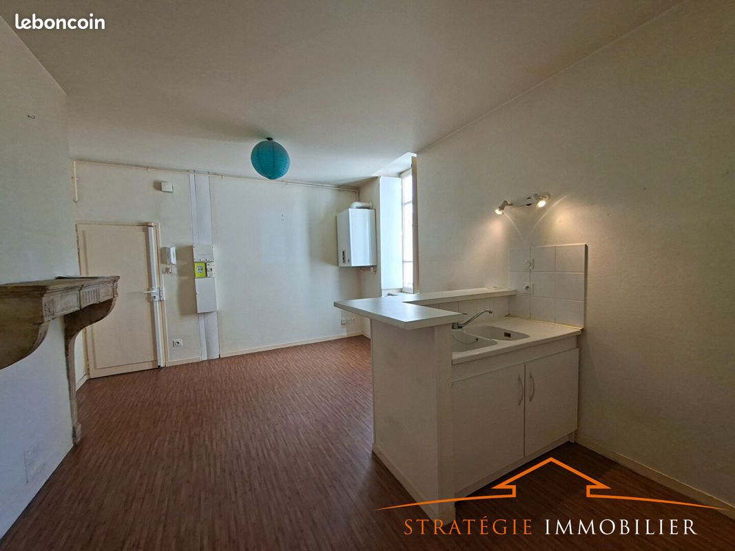 Appartement 1 pièce 32 m² · à Chalon-sur-Saône · 32 m² · 410 €