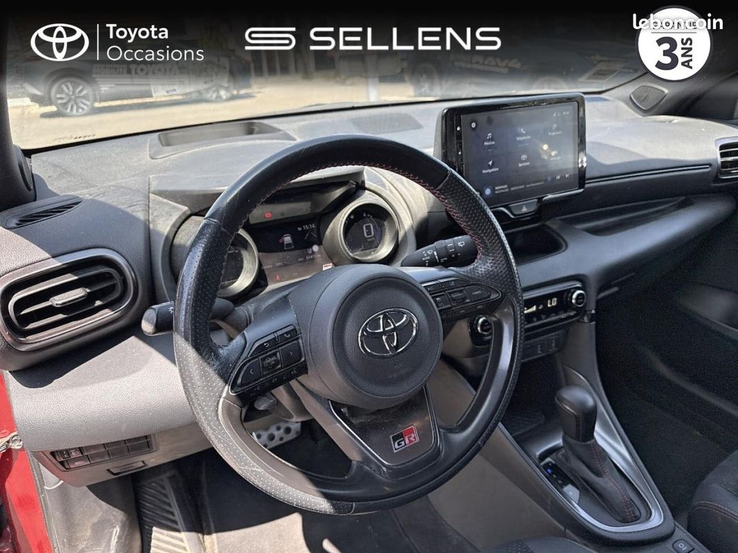 Toyota Yaris 116h GR Sport 5p MY22 (image 9)
