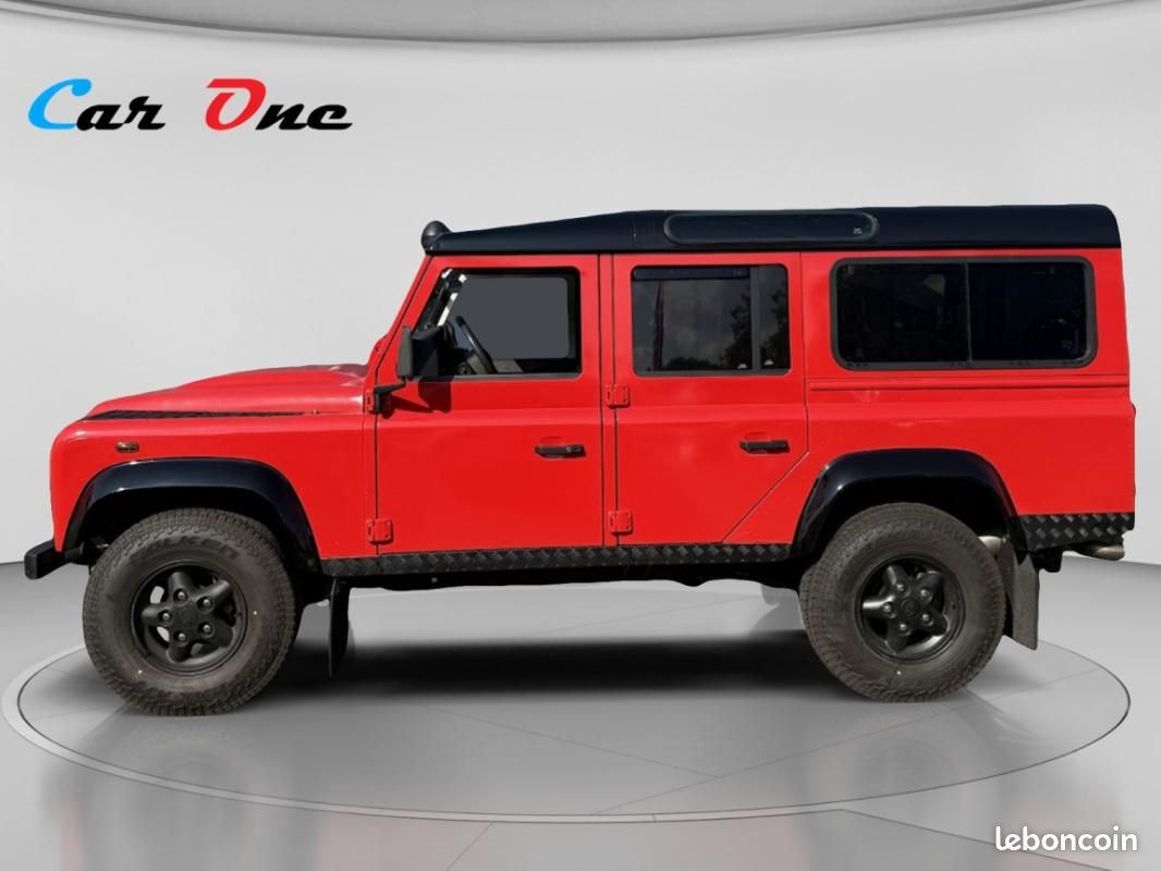 Land Rover Defender 110 2.5 Td4 122cv Station Wagon (image 4)