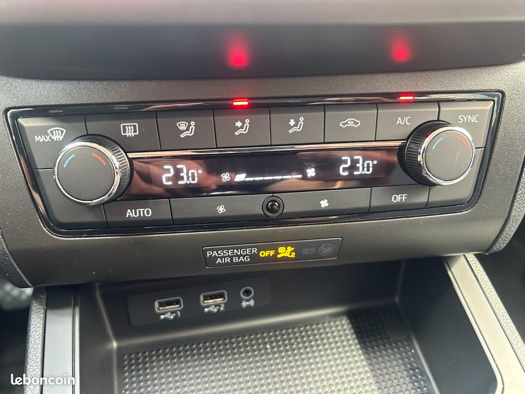 SEAT IBIZA Entretien complet-Carplay-Clim automatique-Radar AV/AR-Garantie 12 mois (image 10)