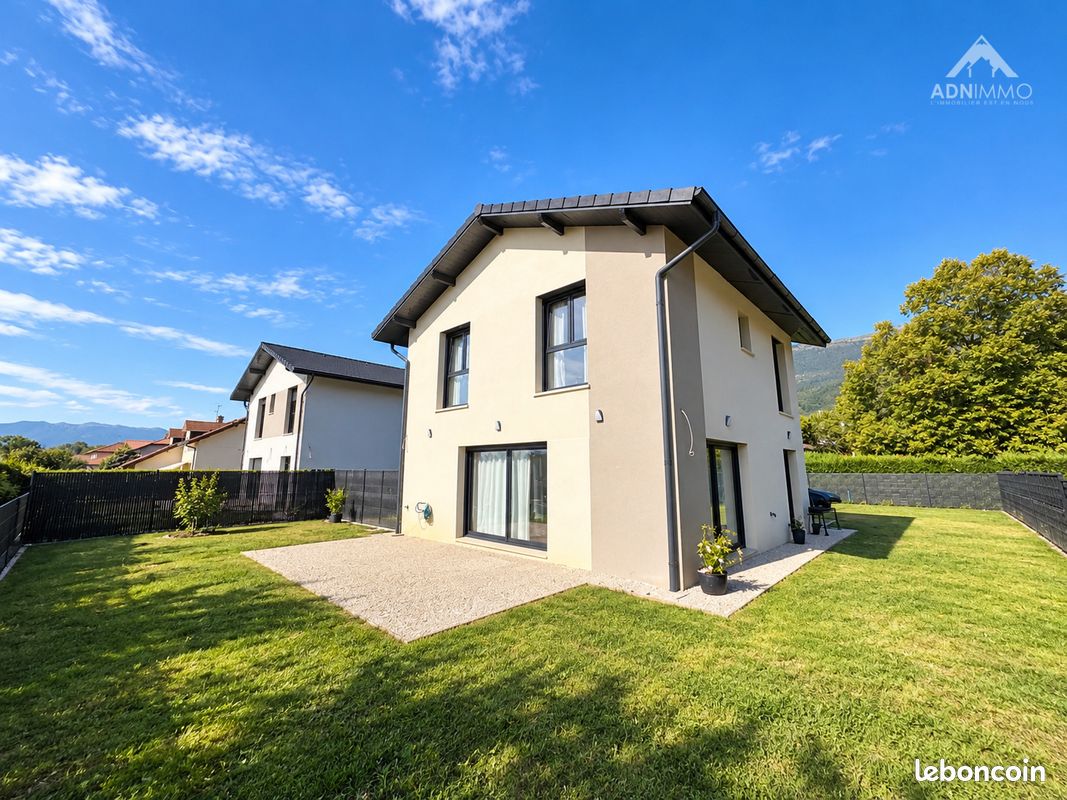 Maison 6 pièces 122 m² · à Sergy · 122 m² · 770 000 €