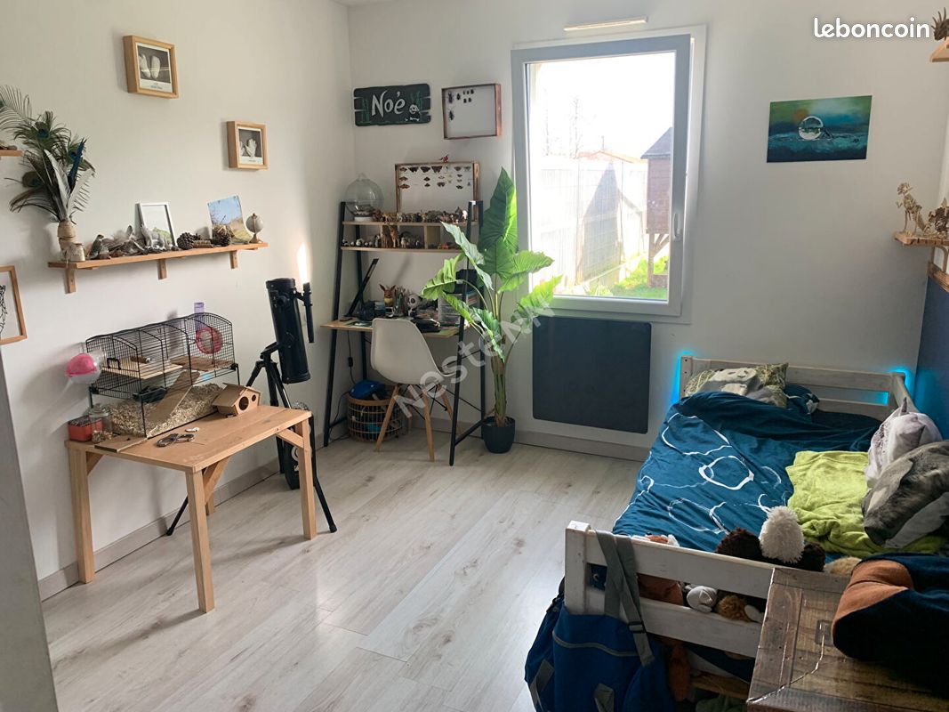 Maison 5 pièces 97 m² - Saint-Pierre-des-Échaubrognes 79700 (image principale 5)