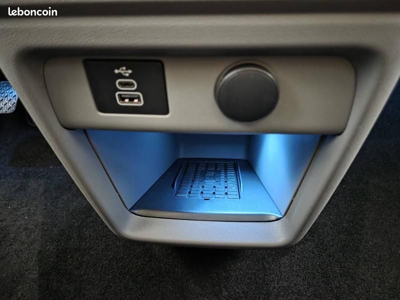 Ford Tourneo Custom 340 L2H1 2.5 Duratec 232ch Hybride rechargeable Titanium CVT (image 24)