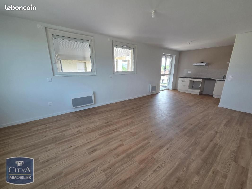 Appartement 3 pièces 72 m² · à Issoire · 72 m² · 800 €/mois