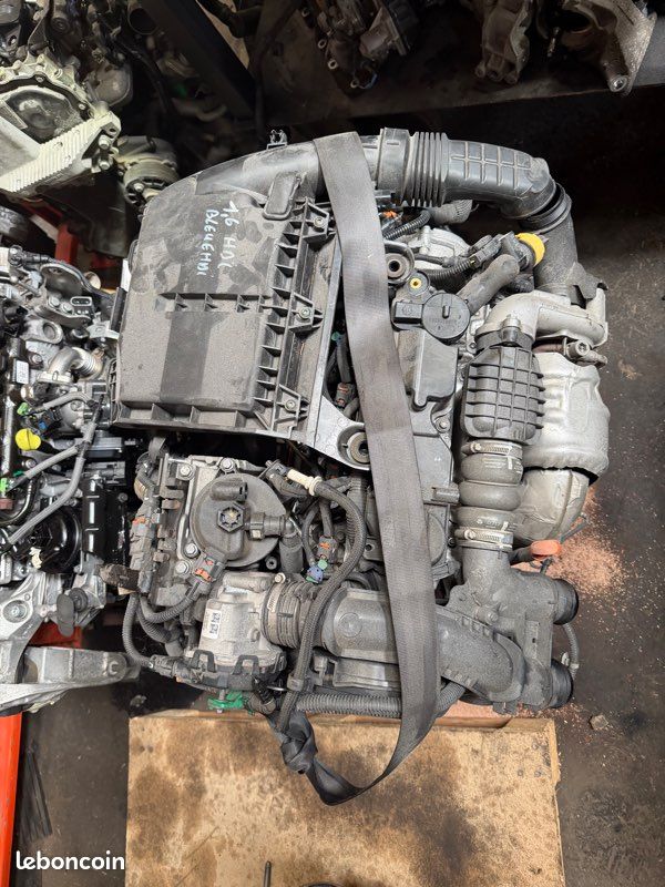 Moteur 1.6 blue hdi de 2021 Citroen berlingo K9 (image 1)