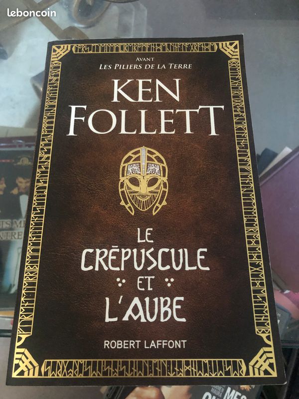 Livre Le Crépuscule et L’ Aube (image 1)