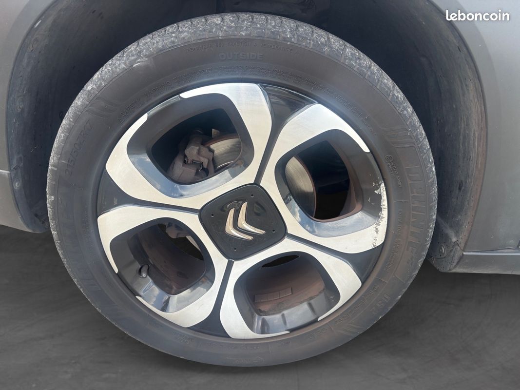 CITROEN C3 1.2 PURE TECH 82 SHINE Garantie 12 mois (image 16)