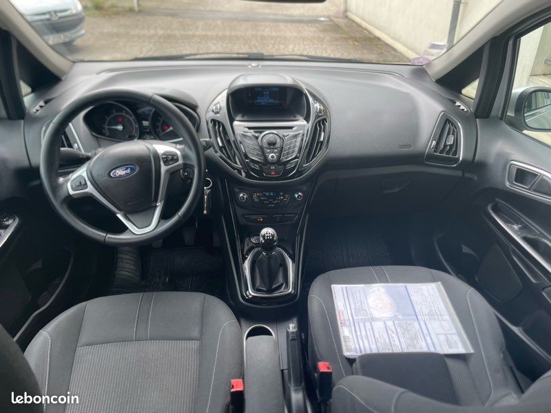 Ford b-max ecoboost 120 titanium (image 2)