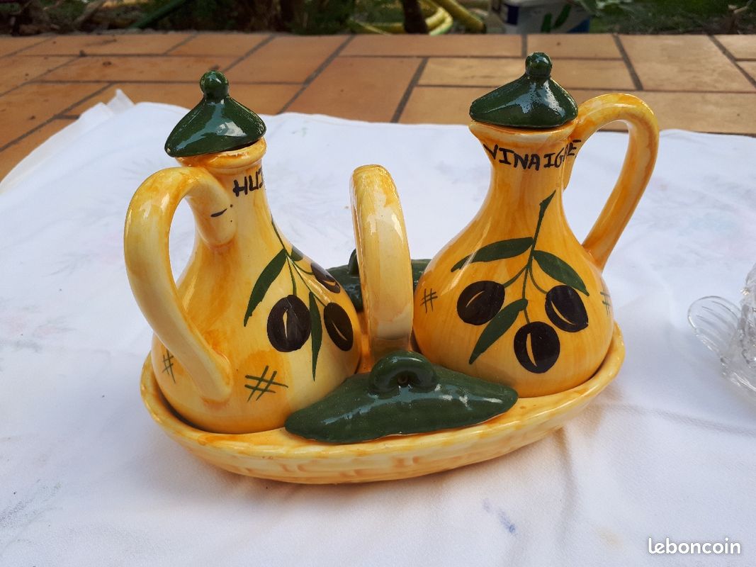 Présentoirs pour huile, vinaigre, sel et poivre (image 1)