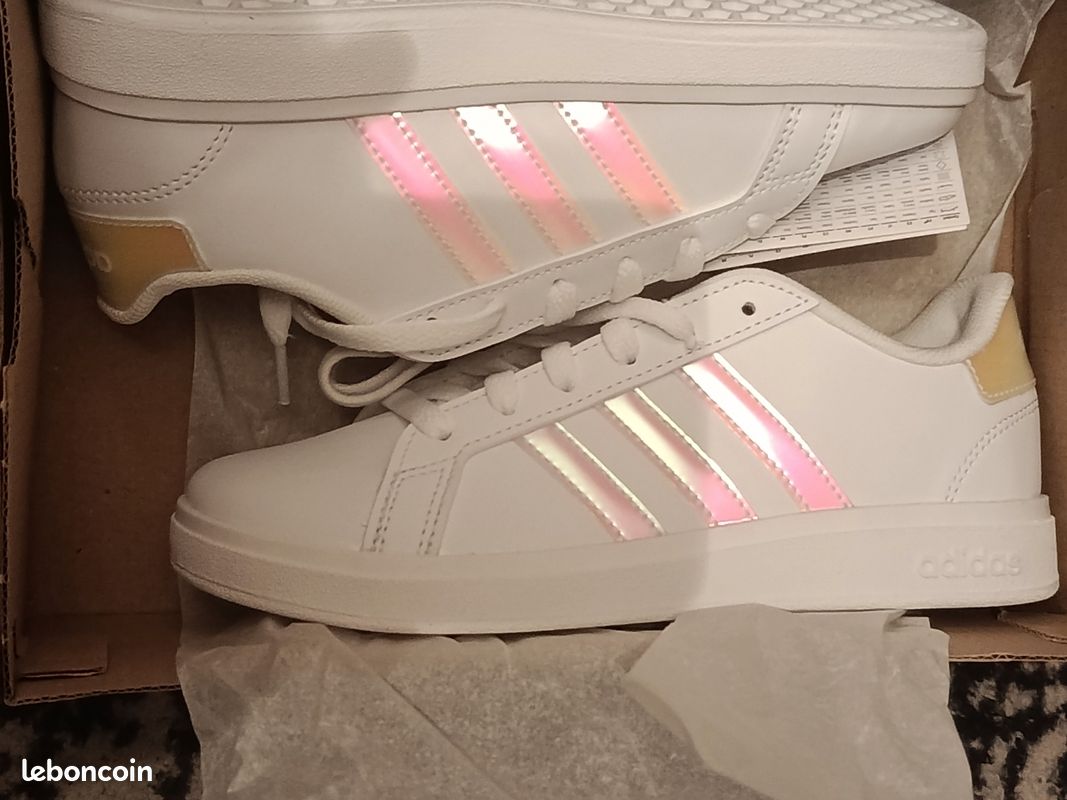 Basket fille taille 34 neuve Chaussures - Main Image