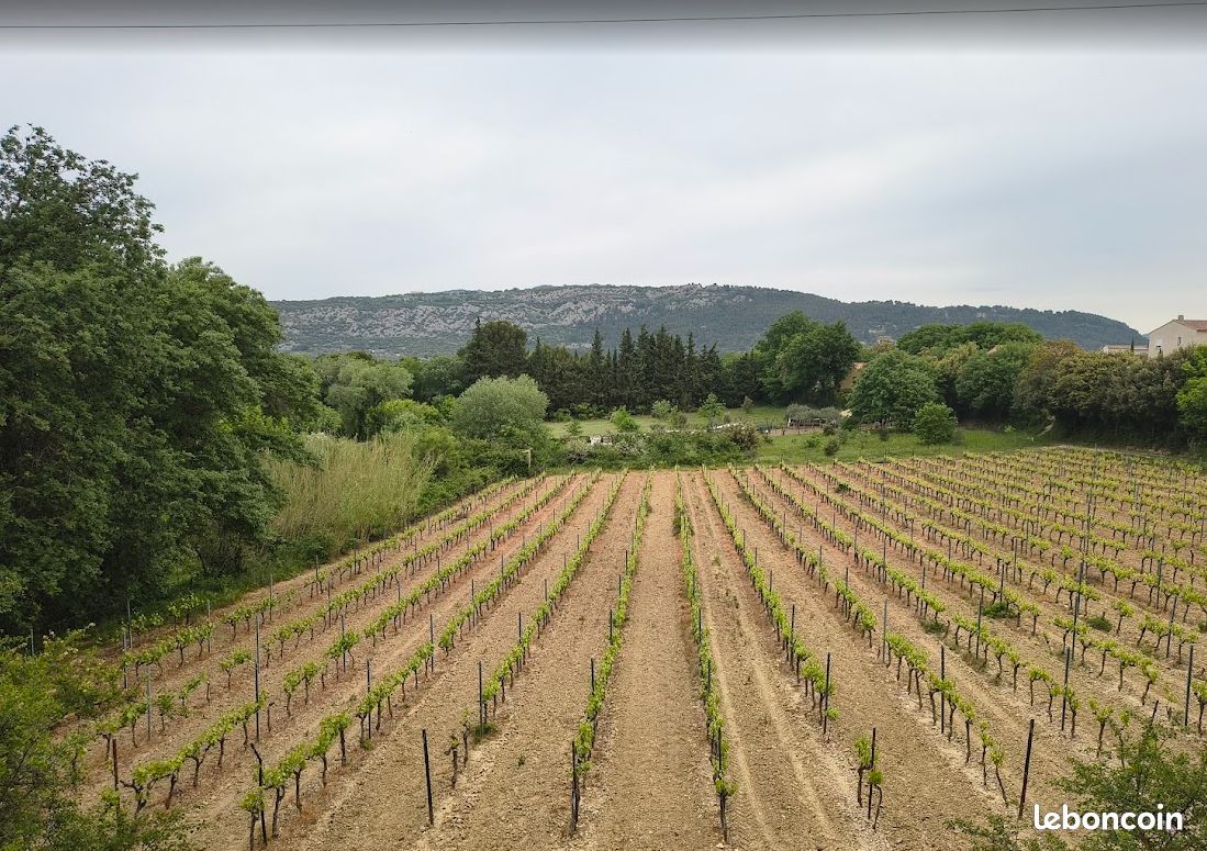 Terrain 1122 m² · à Aubignan · 1 122 m² · 190 000 €