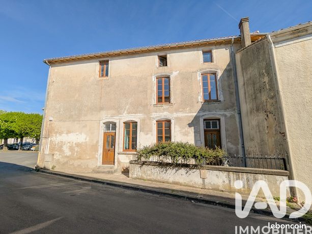Immeuble 160 m² Beauvais-sur-Matha