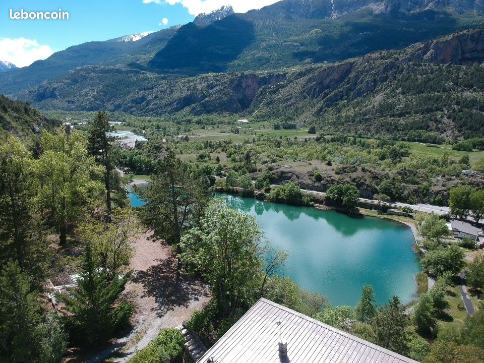 Maison 5 pièces 140 m² · à La Roche-de-Rame · 140 m² · 510 000 €