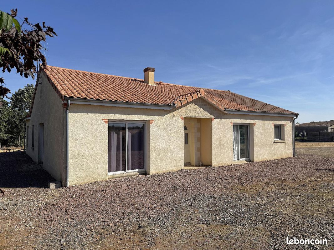 Maison 4 pièces 125 m² · à Thouars · 125 m² · 174 000 €