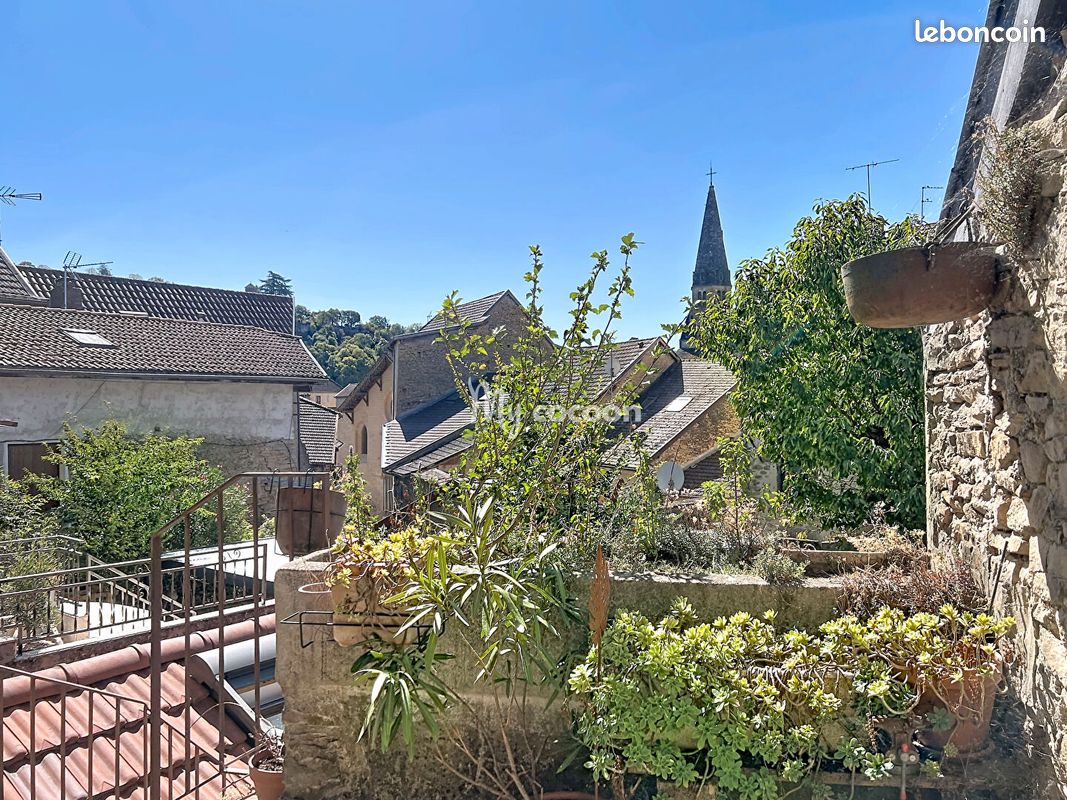 Maison 4 pièces 131 m² · à Crémieu · 131 m² · 305 000 €