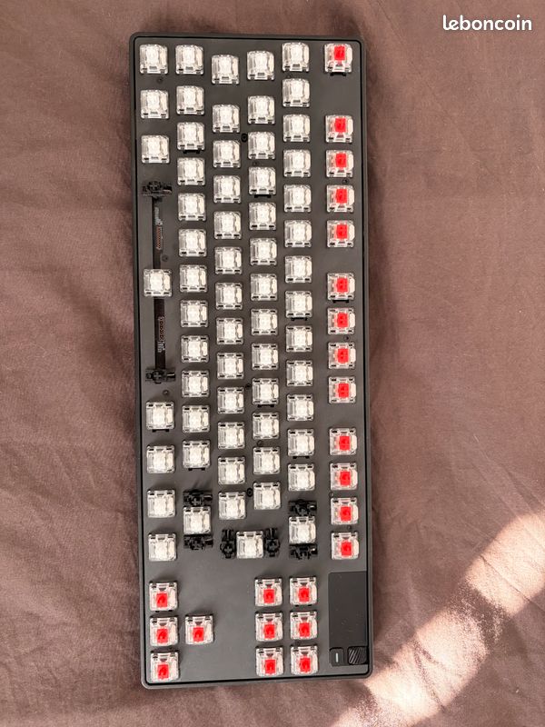 Clavier SteelSeries Apex Pro TKL – État neuf, complet (image 5)