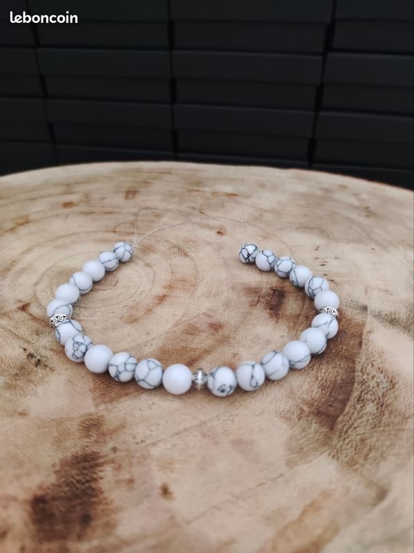 Attache tétine en pierre howlite – Élégance et sérénité + un cadeau (image 3)