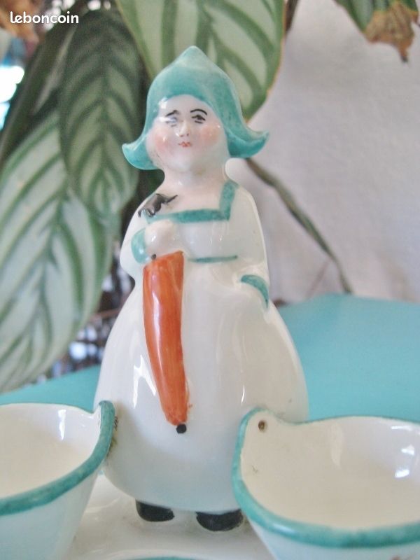 Salières et poivrières vintage en porcelaine - Canada