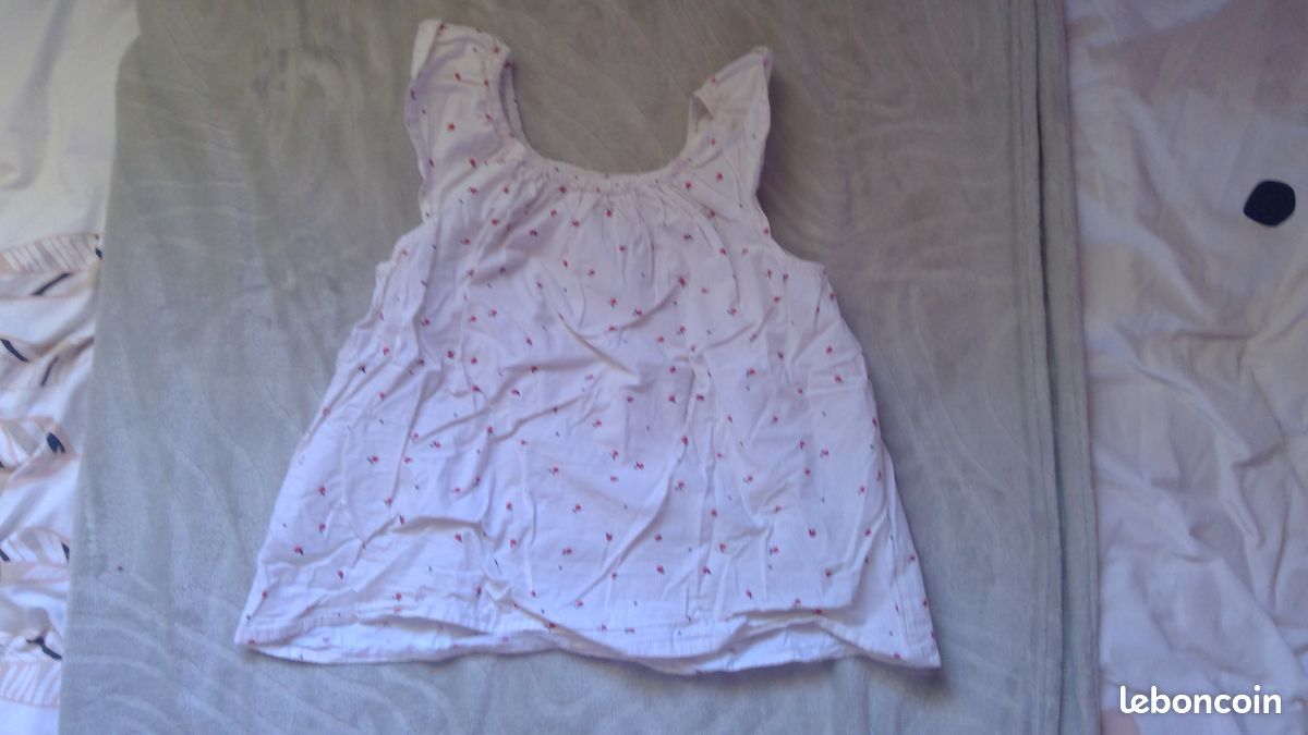 T-shirt rose blanc et rouge (image 1)
