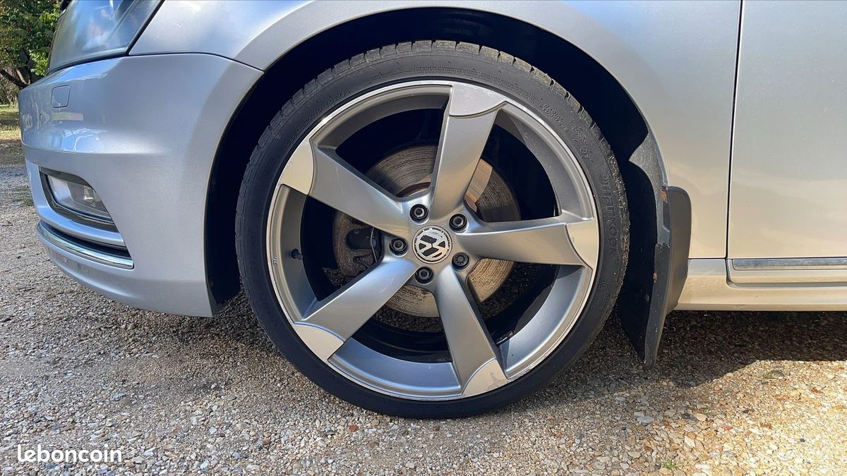 Volkswagen Passat SW VII 2.0 TDI 170 4Motion DSG6 R Line (image 18)