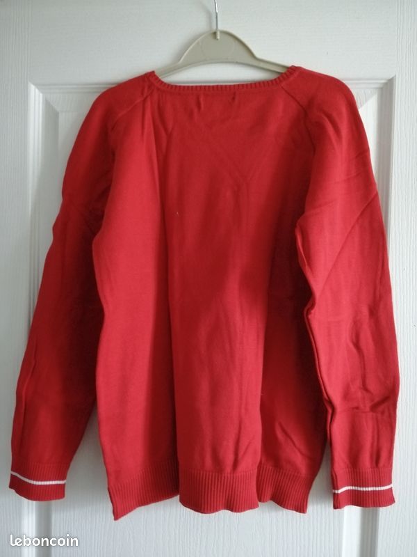 Pull fin rouge (image 2)