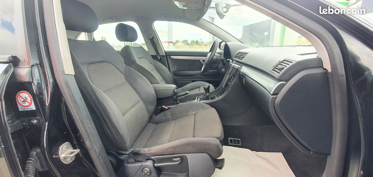 AUDI A4 Série 2 Phase 2 (8EC) 2.5 TDi V6 163cv (image 5)