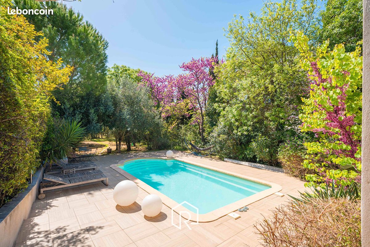 Maison 5 pièces 146 m² · à Marseille · 146 m² · 785 000 €
