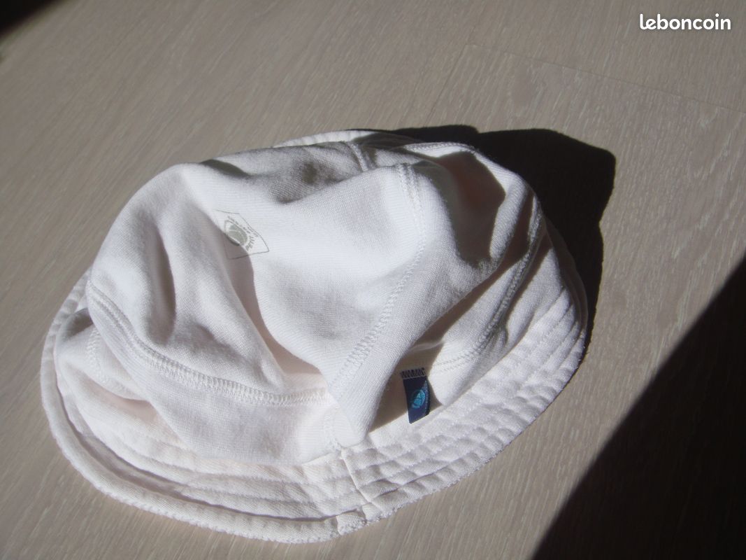 Chapeau 55 cm PETIT BATEAU (image 2)