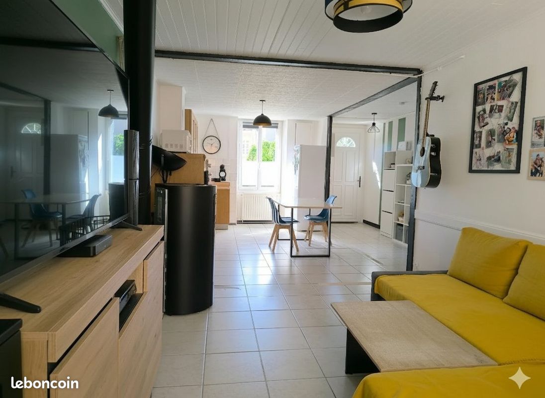 Maison 6 pièces 98 m² · à Saint-Jean-le-Vieux · 98 m² · 219 000 €