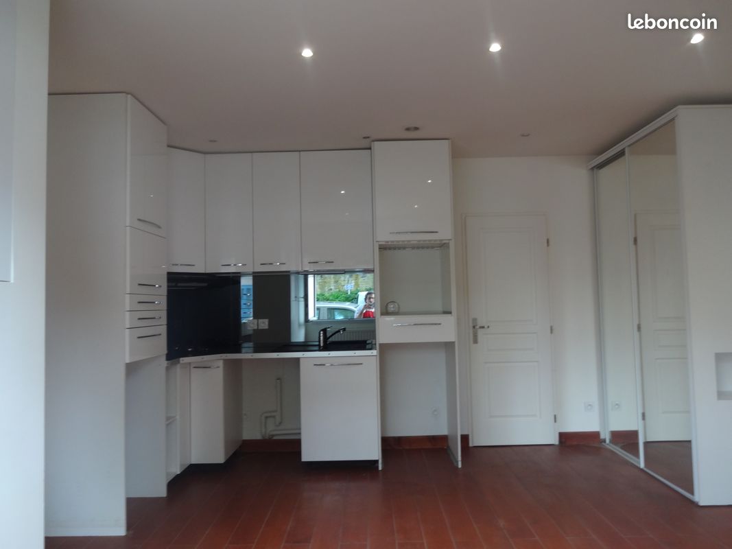 Appartement 1 pièce 28 m² · à Bègles · 28 m² · 550 €/mois