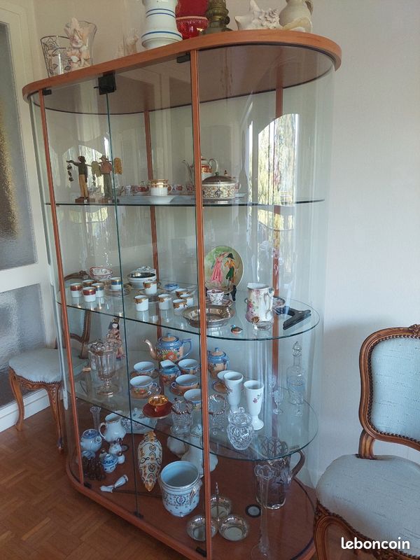 Grande vitrine Marquesa en merisier éclairée 160 cm verre parfait état (image 2)