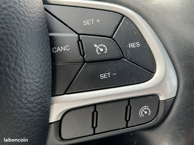 Jeep Compass 1.3 GSE T4 130ch Brooklyn Edition 4x2 (image 18)