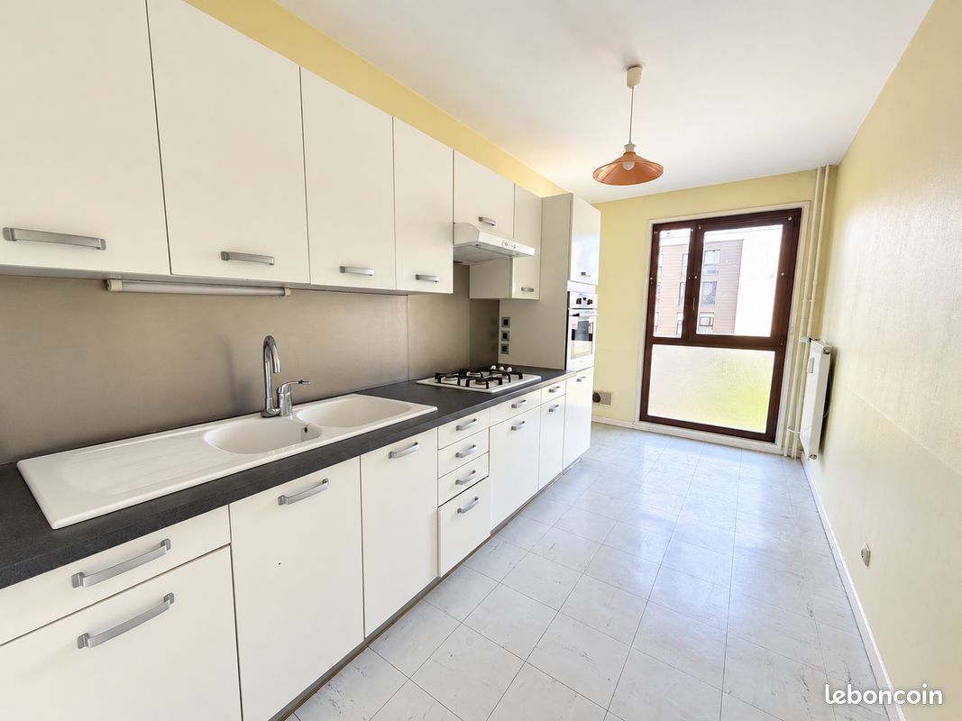 Appartement 3 pièces 69 m² · à Amiens · 69 m² · 113 000 €